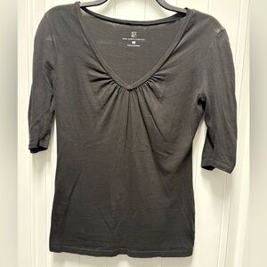New York & Company Black Short Sleeve Top